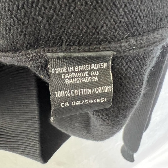 Kenneth Cole Knit V-Neck Sweater NWOT - Picture 7 of 7